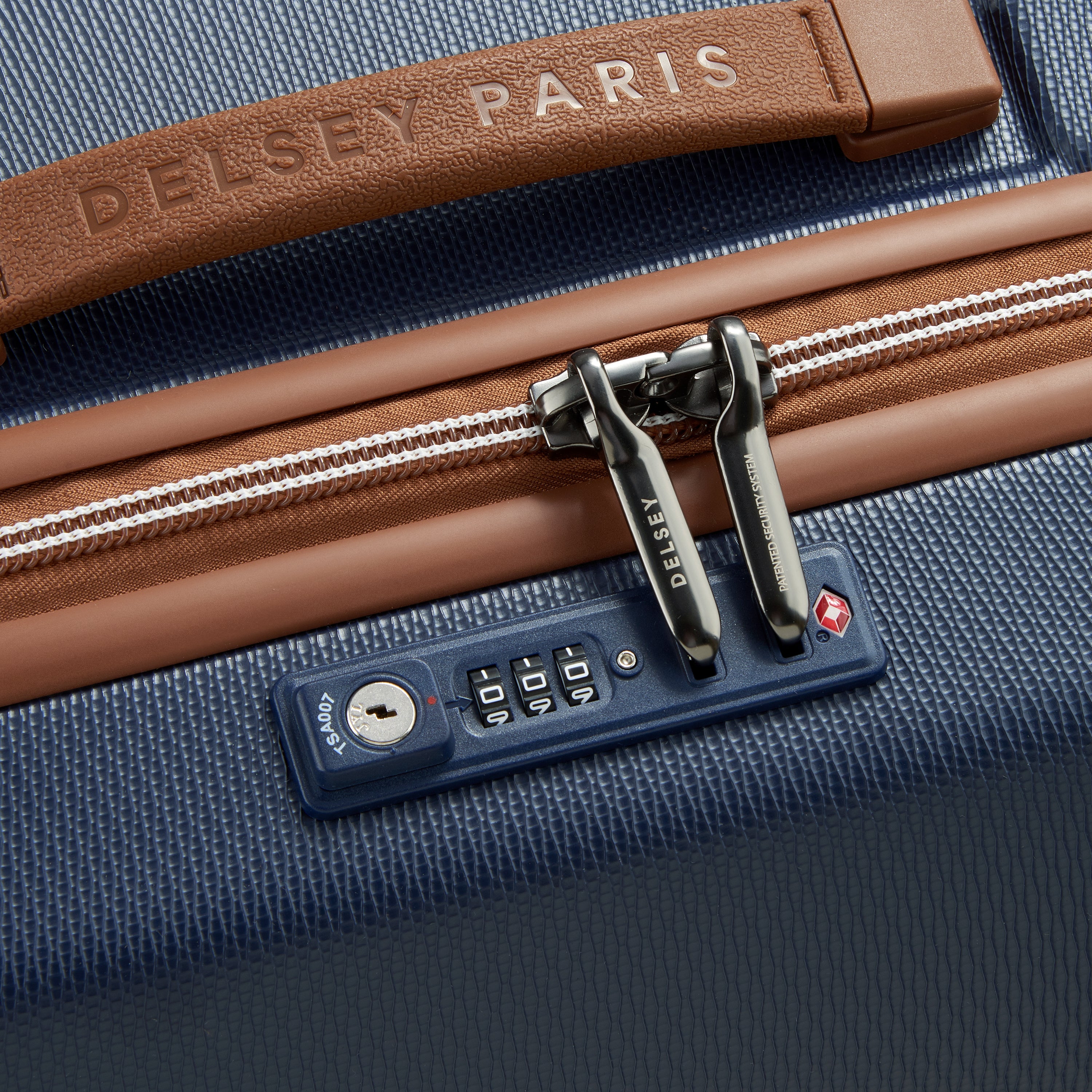 Navy Blue / Checked-26 Inch Trunk, No Brake