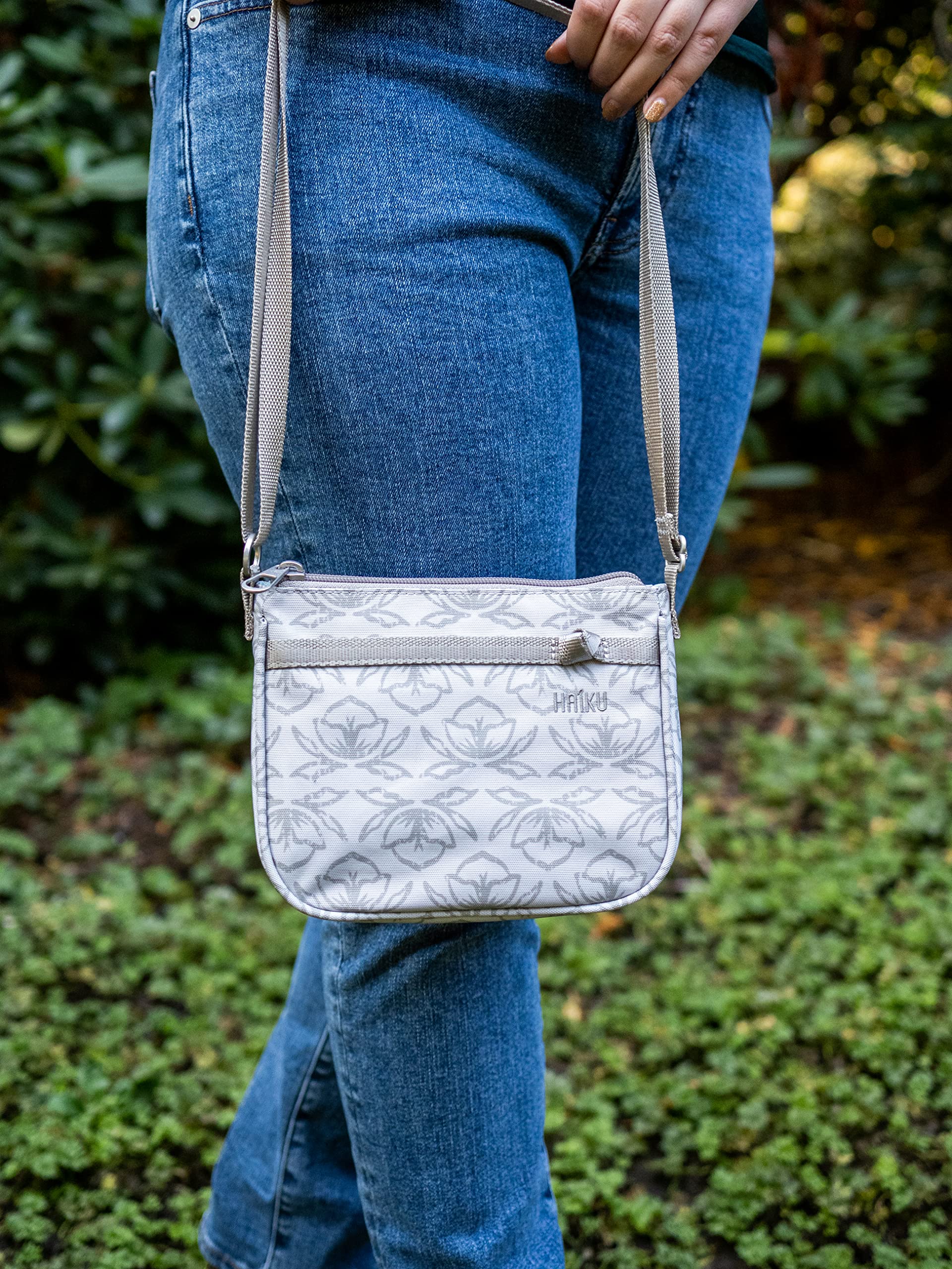Geo Tulip Print