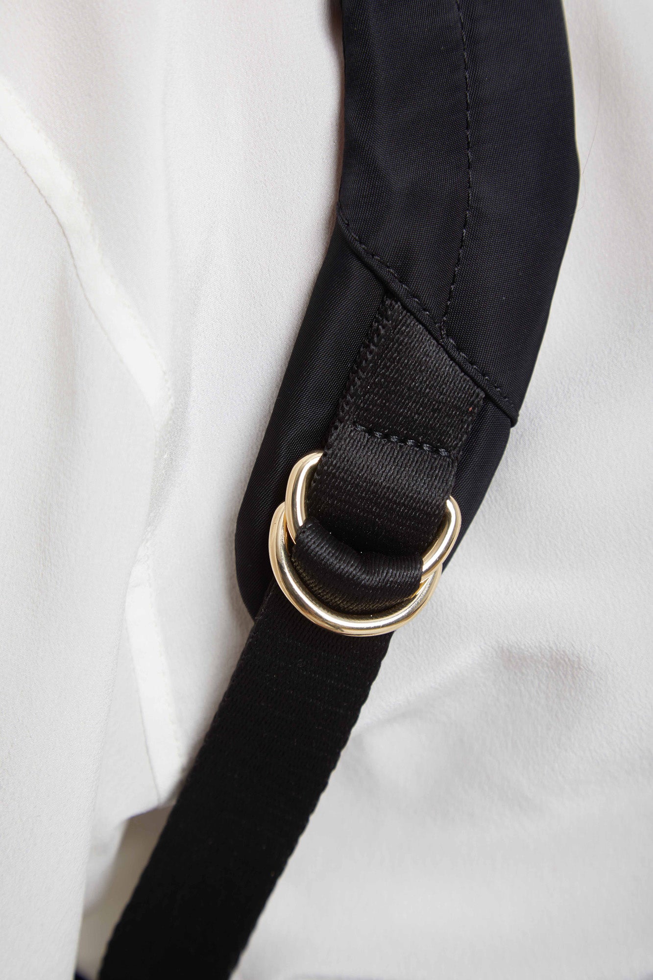 Black/Gold