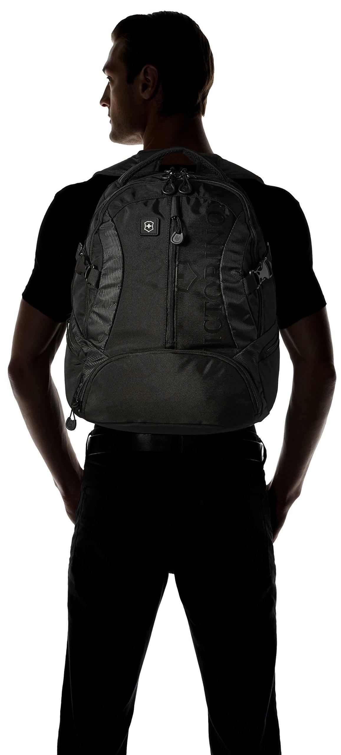 Black/Black Logo